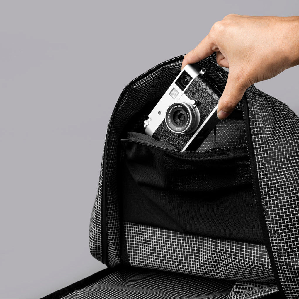 ALPAKA Momentum Backpack 22L 超輕量後背包