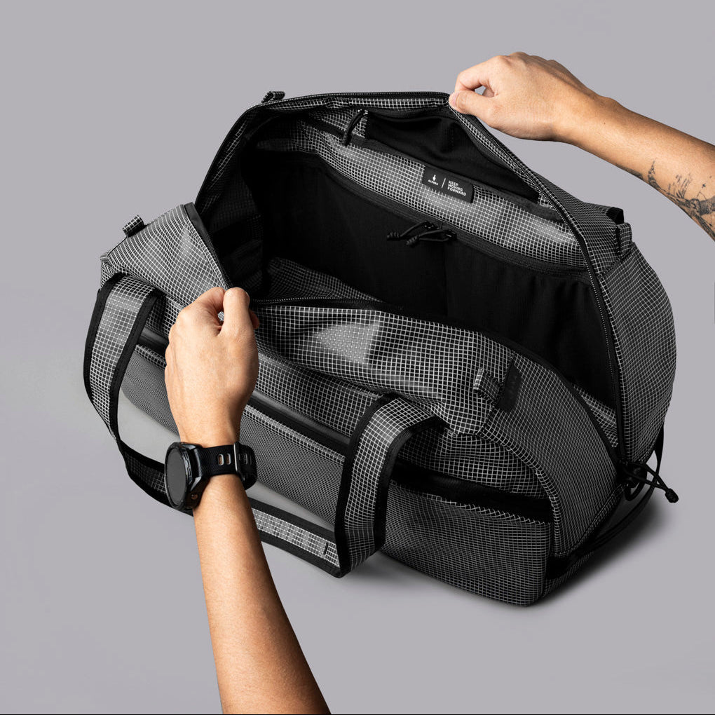 ALPAKA Momentum Duffel 35L 輕量耐候圓筒袋