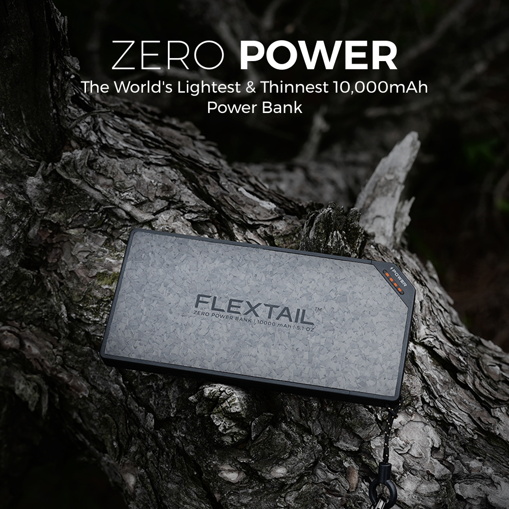 FLEXTAIL Zero Power 10,000C 超輕薄行動電源戶外攜帶情境圖