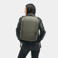NOMATIC Backpack 背包｜多功能 20L 擴展容量｜內部設有 24 個收納隔層