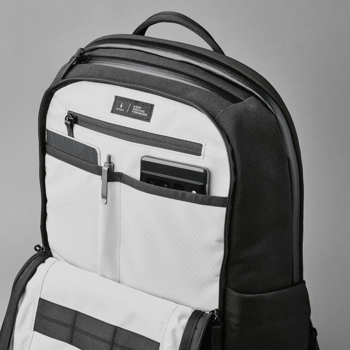 ALPAKA Elements Backpack Pro｜26L 多功能背囊｜防潑水 600D 