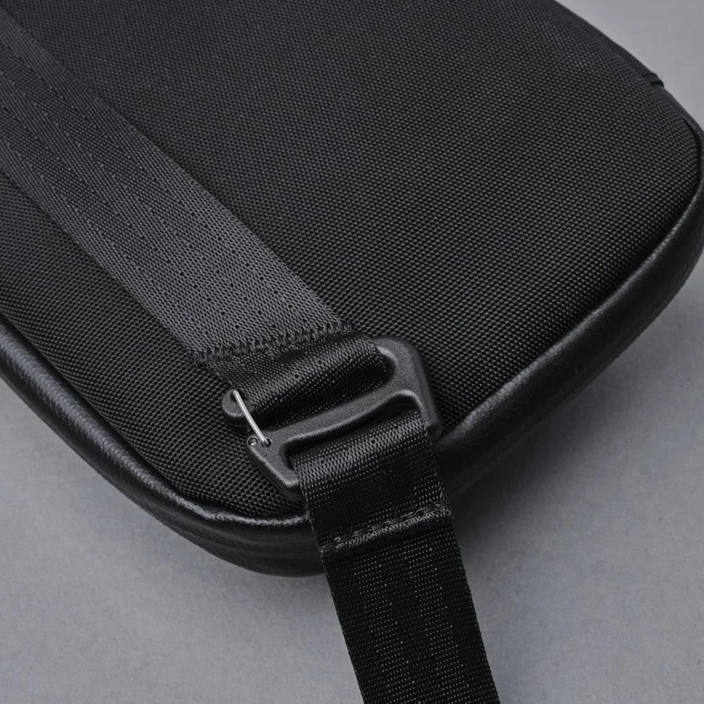 ALPAKA Elements Tech Case Mini｜X-Pac VX42 防風雨材質，在各種天氣下保持乾爽