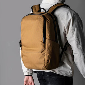 ALPAKA Elements Backpack Pro Mojave Edition｜耐用防水，適合戶外冒險與日常通勤