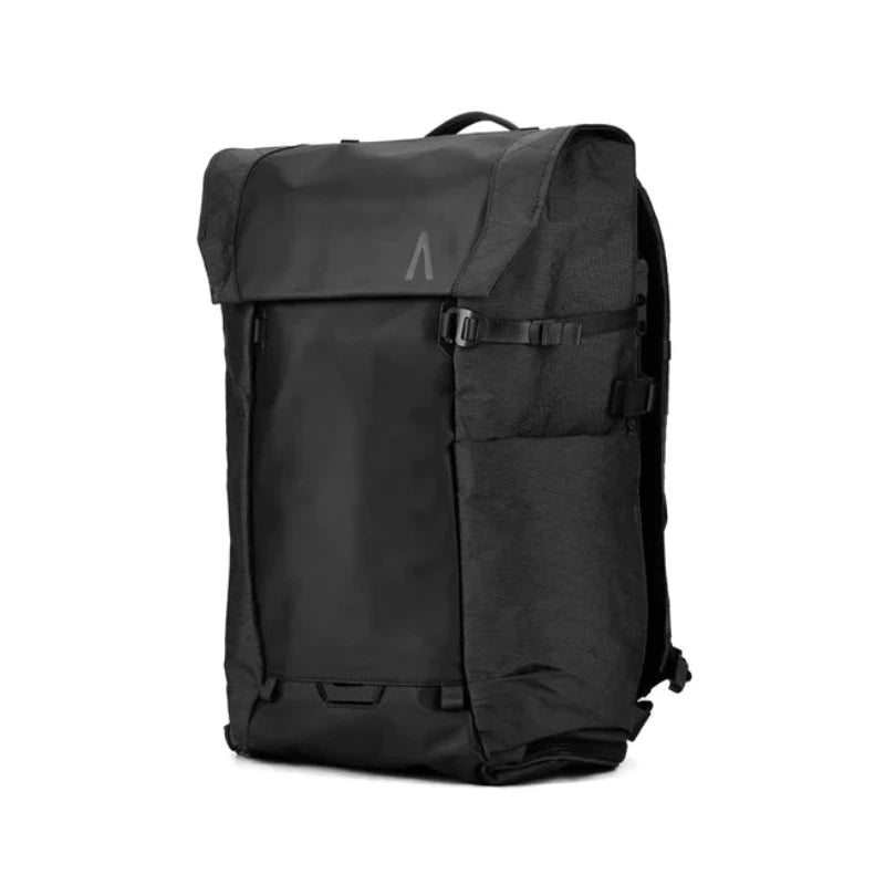 Boundary Supply Errant Pack X-Pac 背囊｜採用 Kevlar® 增強 X-Pac 面料，輕量防水
