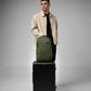 ALPAKA Essential Backpack Pro 22L 防潑水 EDC 背囊｜隱藏 AirTag 收納｜旅行與日常通勤必備