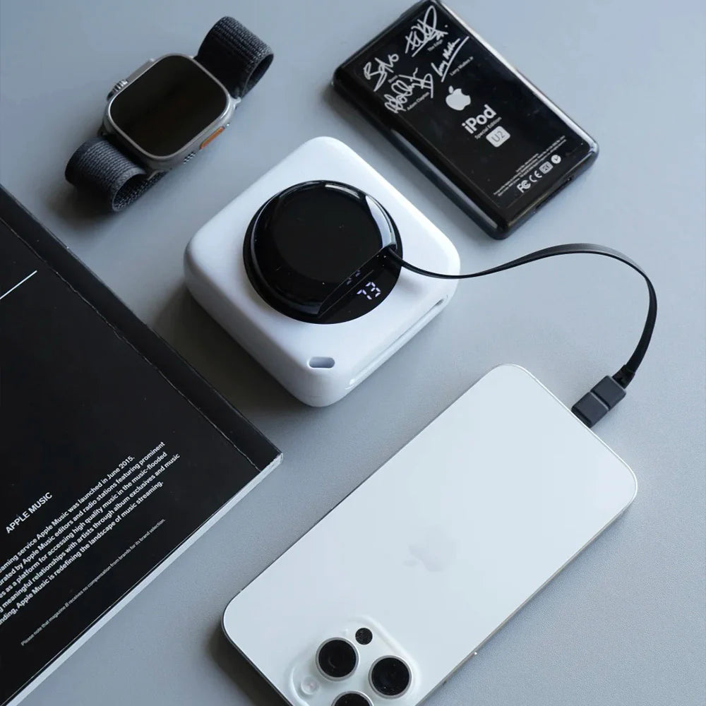 20000mAh FANSDREAMS 行動電源為手機提供 3 次以上充電