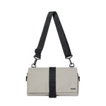 Kiwee Triangle Sling Bag 多功能輕便斜挎包，環保防水設計，適合日常與旅行使用