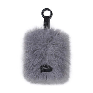 BITPLAY Furry Badge Holder 蓬鬆毛絨證件套｜輕柔舒棉絨面料