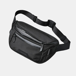 ALPAKA Bravo Sling Mini V2 側肩包｜結合 X-Pac 防水材質與 Axoflux 再生纖維設計