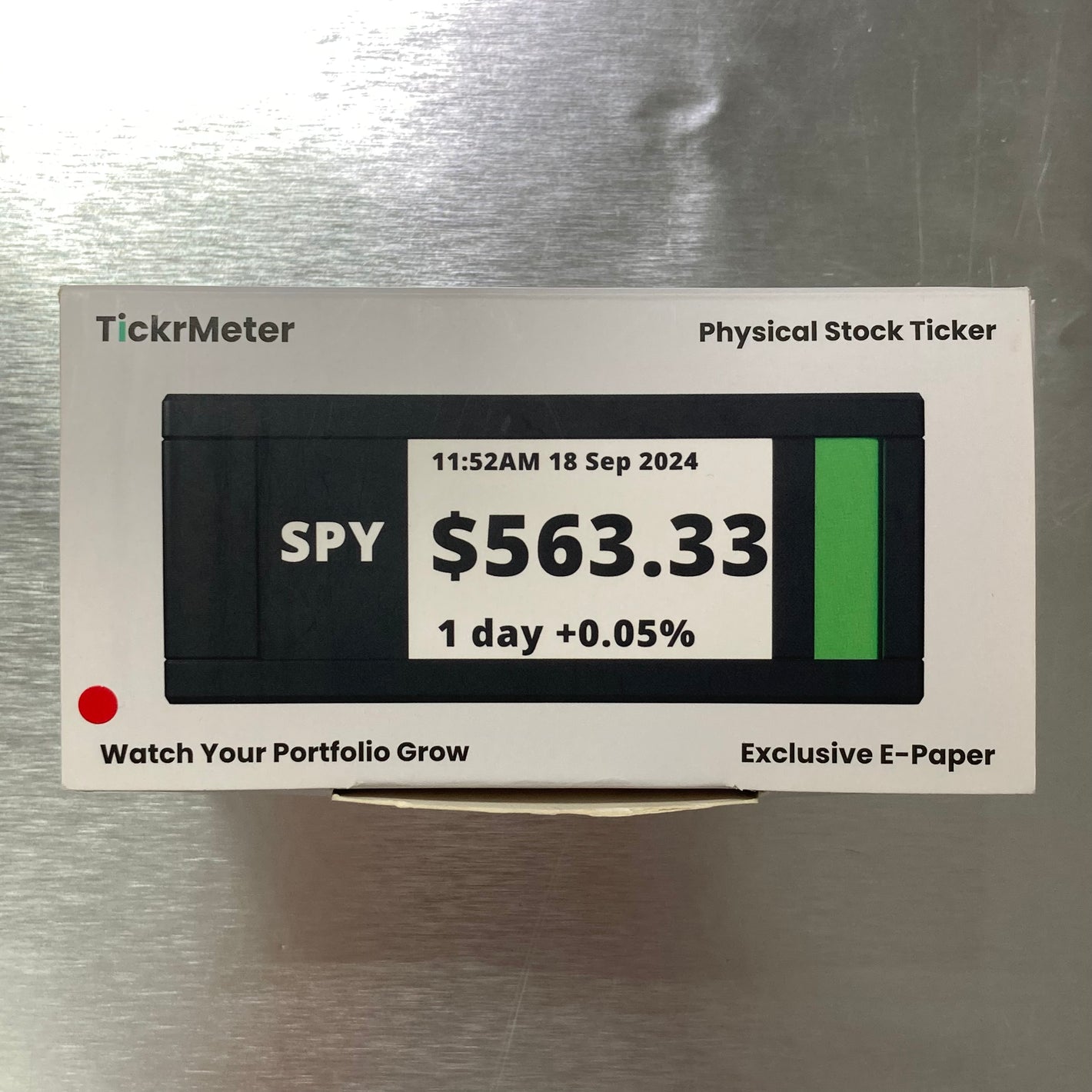 TICKRMETER E-Ink Stock Ticker 桌面股價顯示器 #1817 ( 陳列品/瑕疵品特價出售 )
