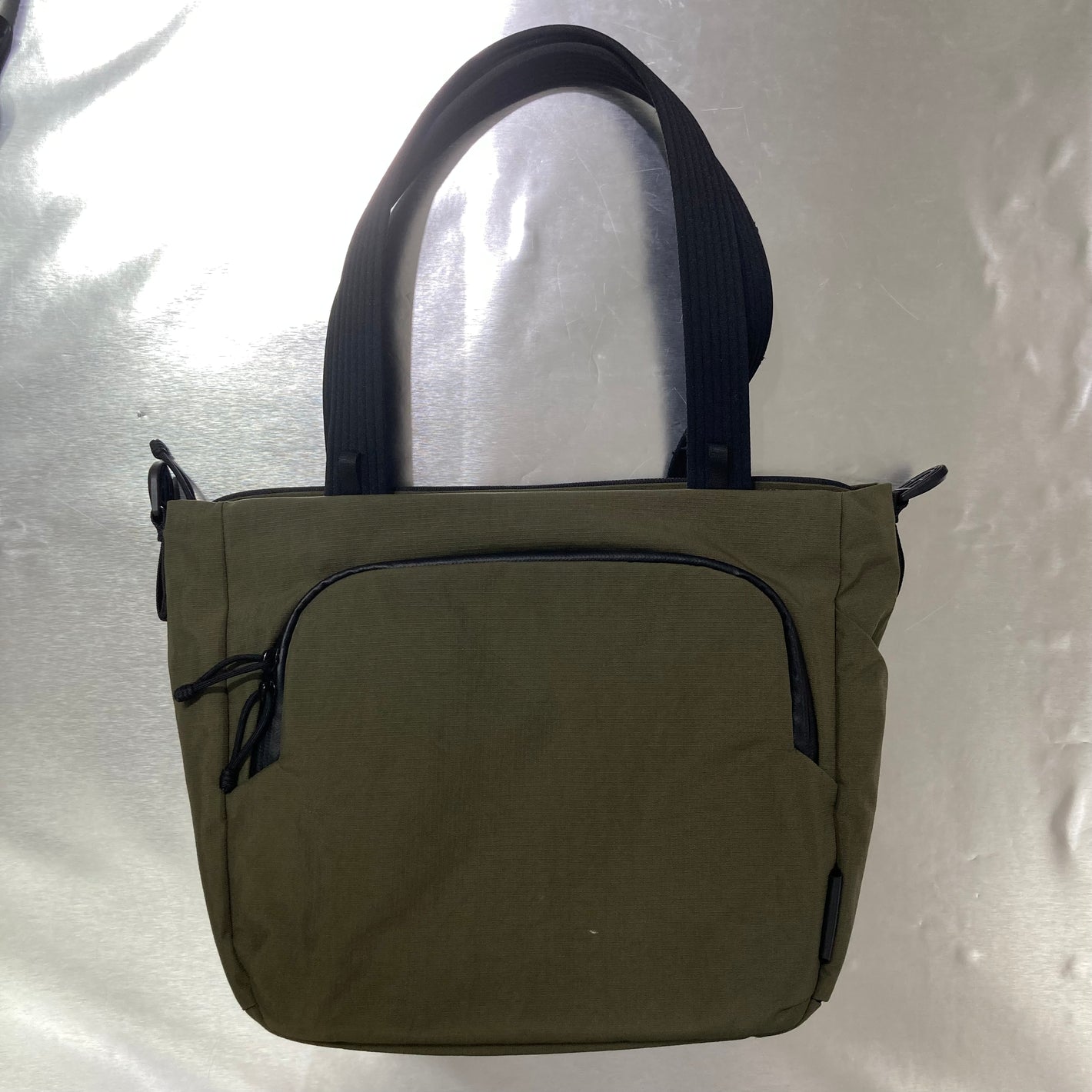 ALPAKA Bravo Tote V2 手提袋｜可手提可斜孭｜筆電保護隔層｜水樽位 #1993( 陳列品/瑕疵品特價出售 )
