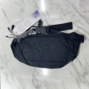 NIID Neo Everyday Cellphone Pouch 手機包 #1861 ( 陳列品/瑕疵品特價出售 )
