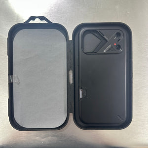 AULUMU Slim Shockproof Case 超薄防摔手機殼 - iPhone 17 Pro/Pro Max 專用 #1940 ( 陳列品/瑕疵品特價出售 )