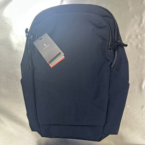 ALPAKA Bravo Backpack 23L 多功能防潑水背囊 400D #1978( 陳列品/瑕疵品特價出售 )