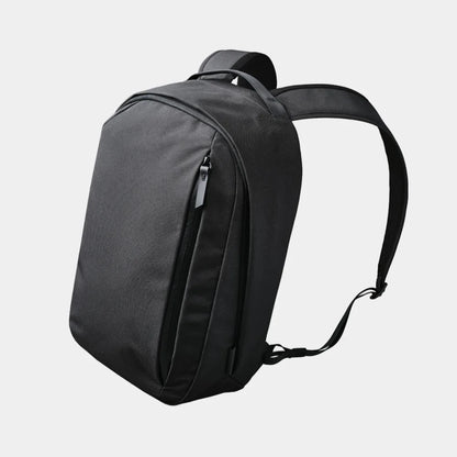 ALPAKA Metro Backpack 通勤背囊 - 帶襯墊肩帶與通風背板，減輕肩膀壓力，提升背負舒適度
