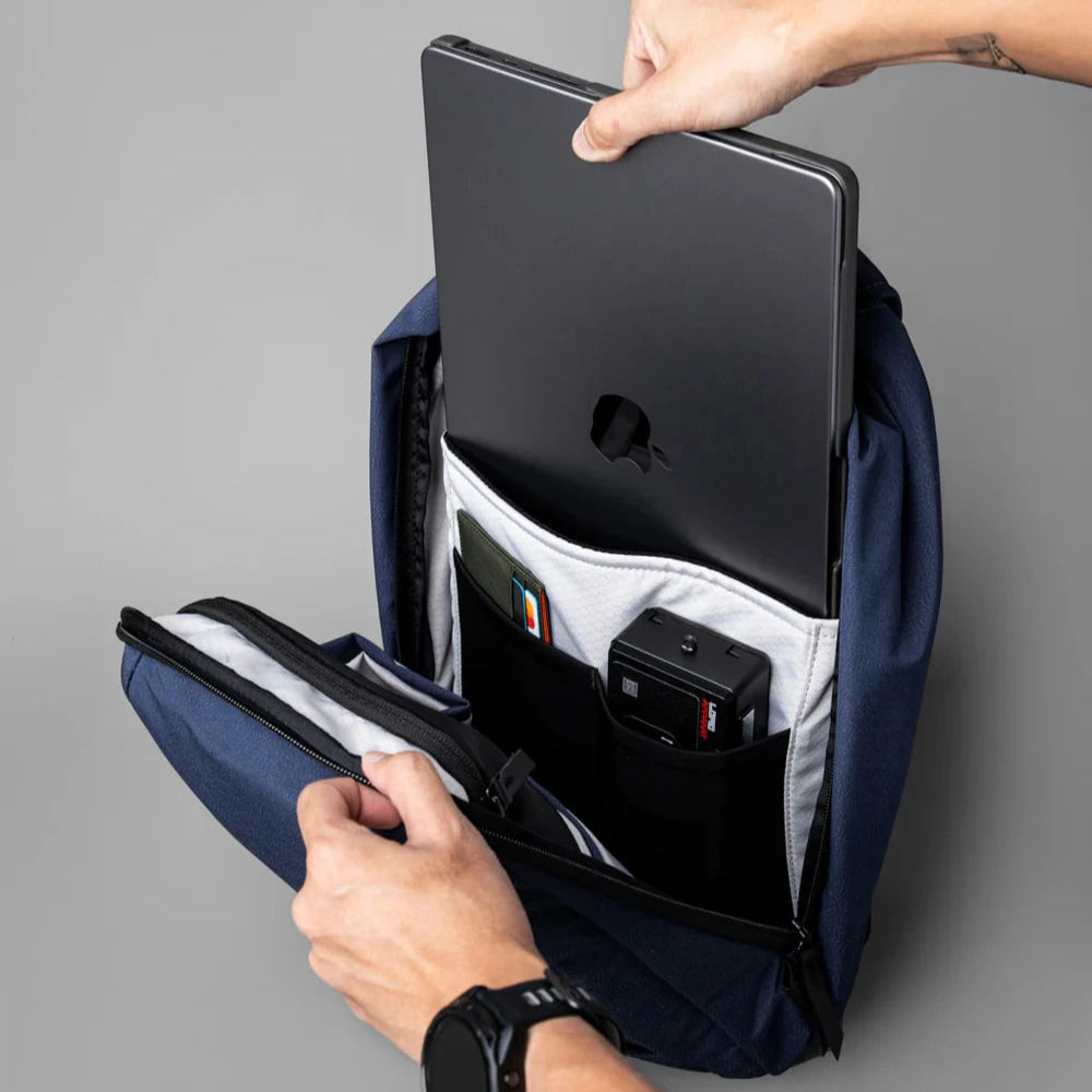 ALPAKA Metro Backpack 通勤背囊 - 繁忙都市生活與短途旅行的理想選擇