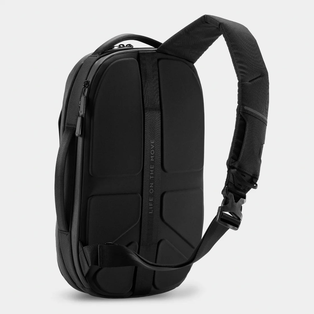NOMATIC Navigator Sling 單肩包｜包括 RFID 安全口袋，保護貴重物品