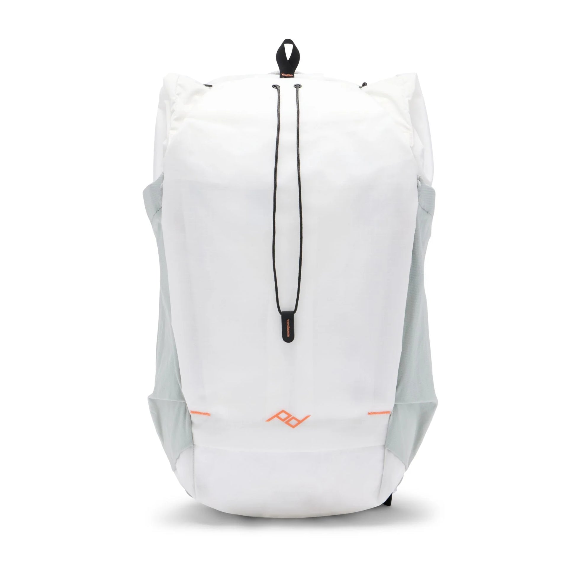 PEAK DESIGN Outdoor Backpack | 袋身採用 100% 再生 Terra Shell™ 210D 防撕裂尼龍材質