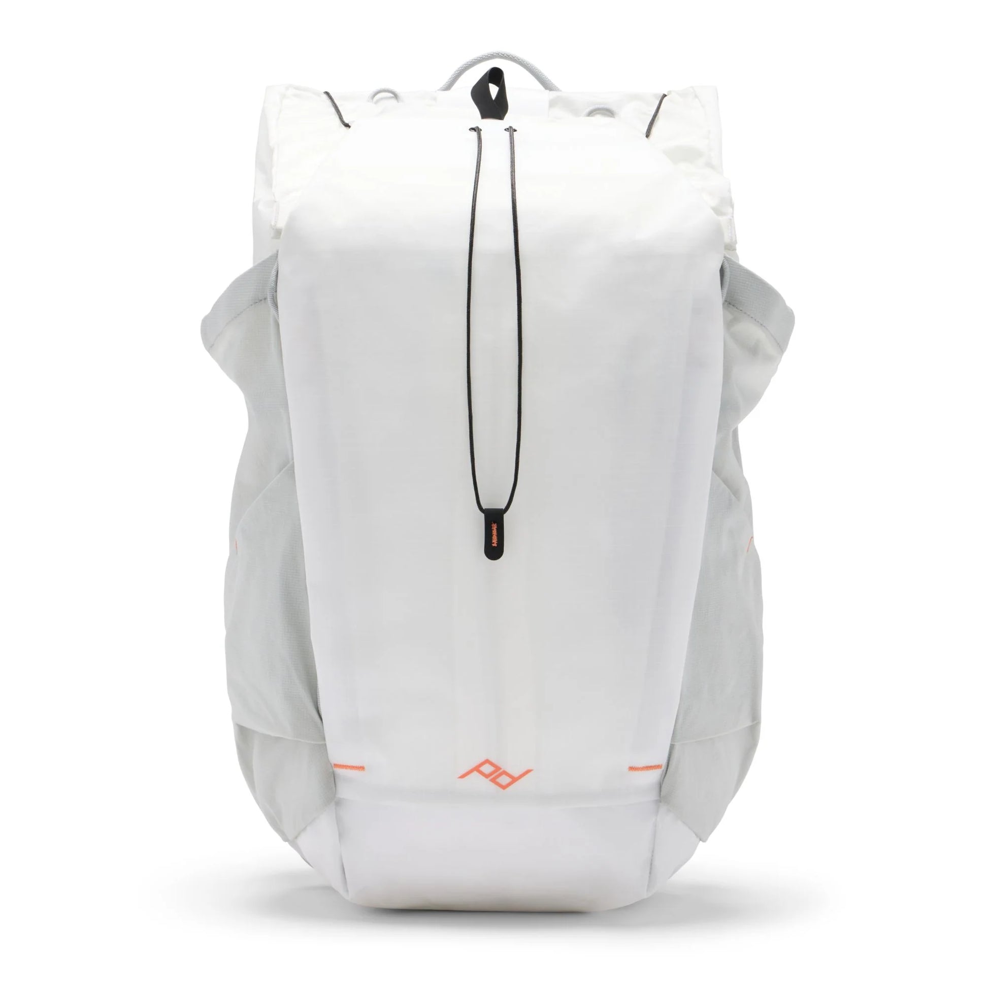 PEAK DESIGN Outdoor Backpack | PFAS-free 防水塗層，耐磨且防濕滑
