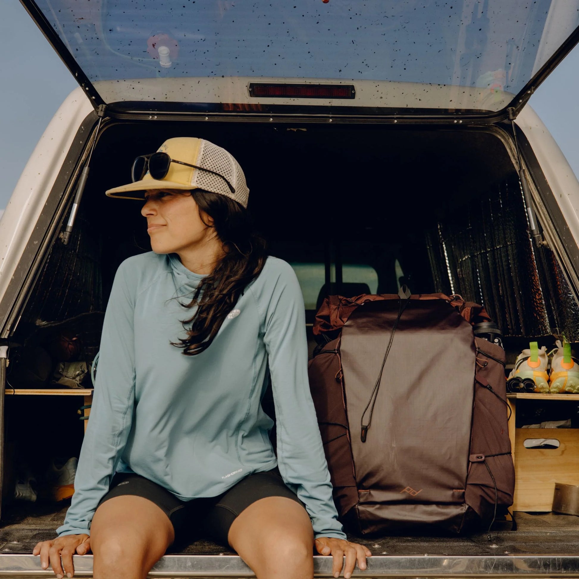 PEAK DESIGN Outdoor Backpack | 人體工學肩帶與透氣背墊設計