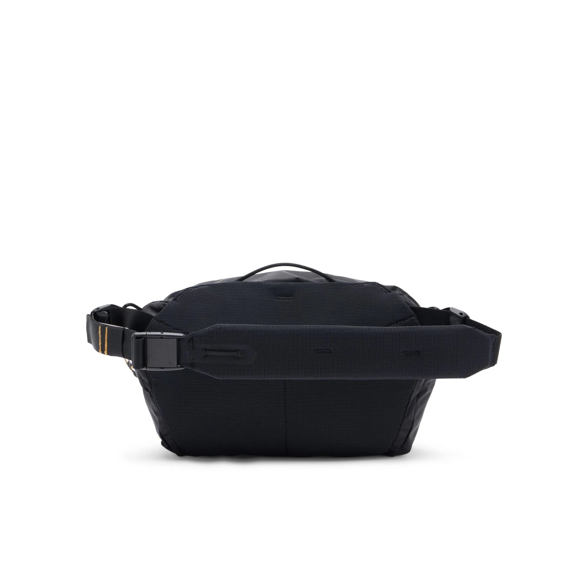 PEAK DESIGN Outdoor Sling｜磁吸式手機專用口袋，方便快速取用