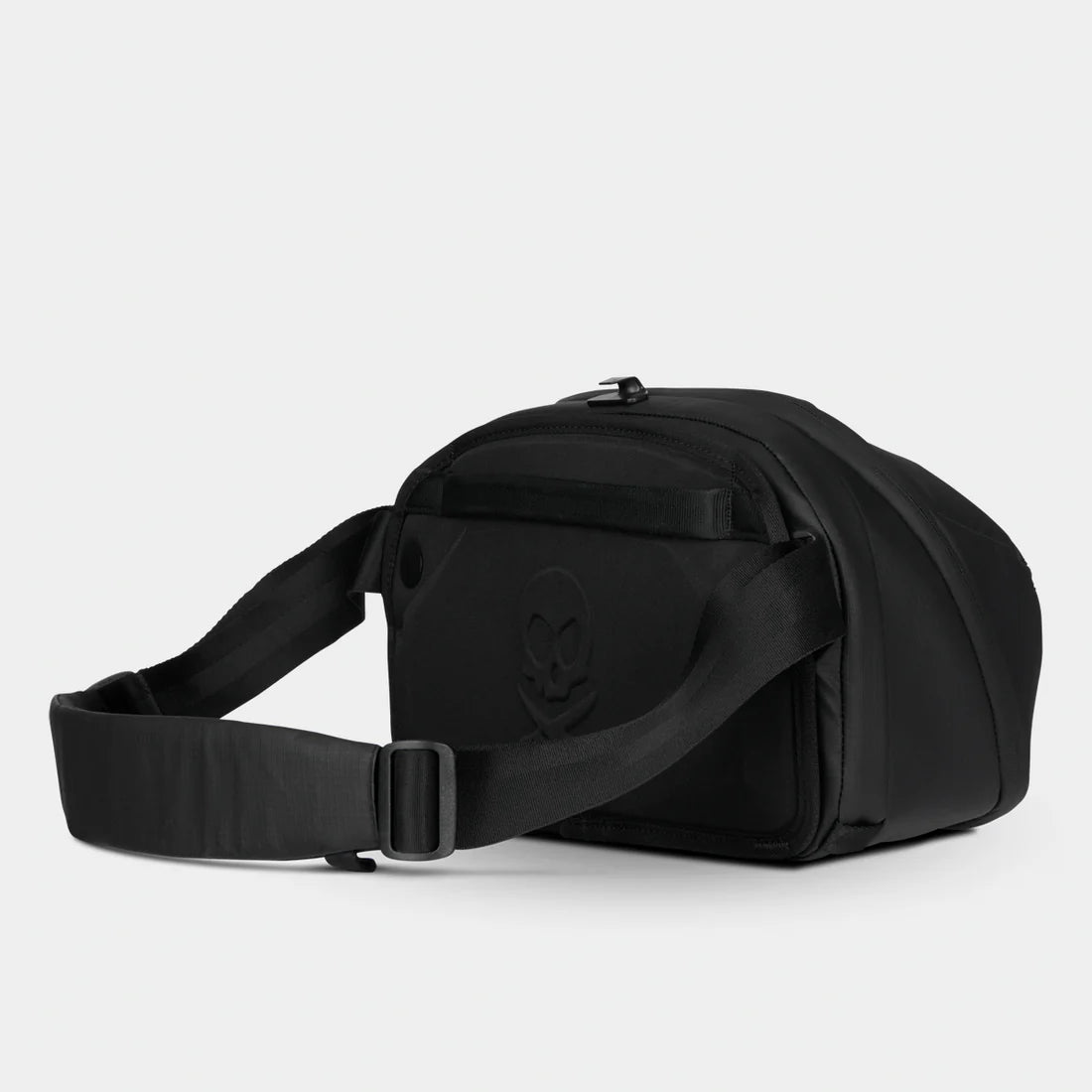 NOMATIC Mckinnon Sling 單肩包｜內部設有記憶卡袋、電池袋及多個網袋