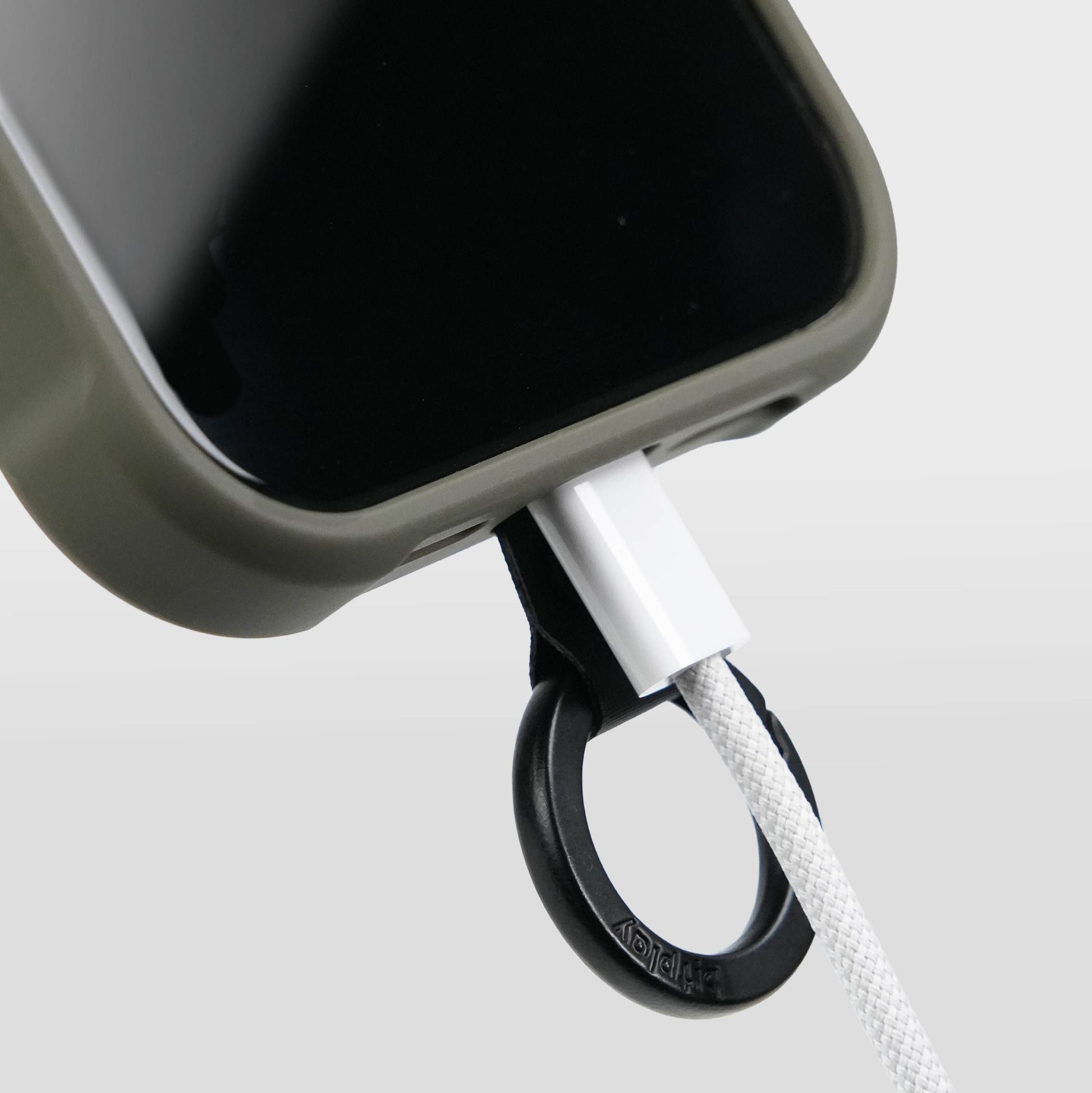 BITPLAY Wander Case 強化邊角與鏡頭保護框細節。