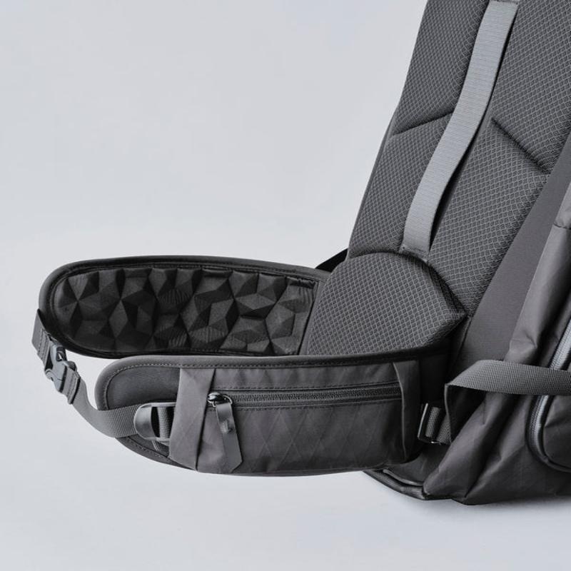 ALPAKA Waist Strap 腰帶｜腰帶可快速拆卸或固定，靈活應對不同使用場景