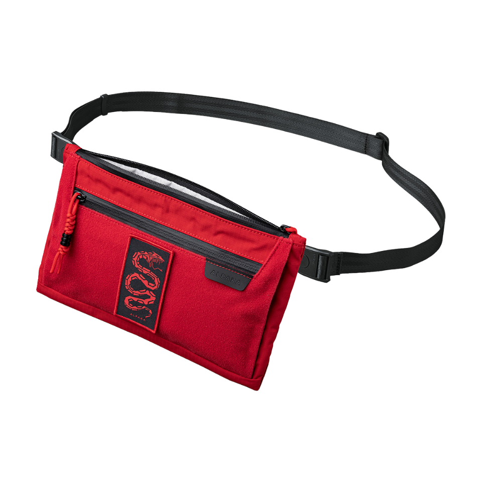 ALPAKA Zip Pouch Max V2｜蛇年限量款，輕便 2L 容量設計
