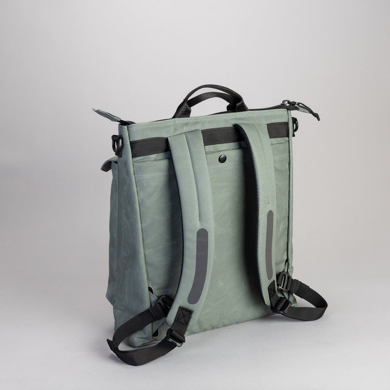 PROPERTY OF Zoe Bike Pack 蠟染帆布通勤背囊
