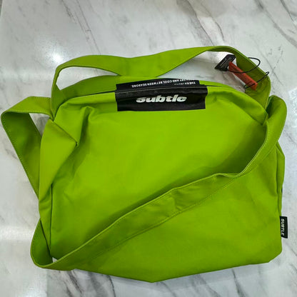 SUBTLE Equs Sports Travel Bag 運動健身袋 #1777 ( 陳列品/瑕疵品特價出售 )