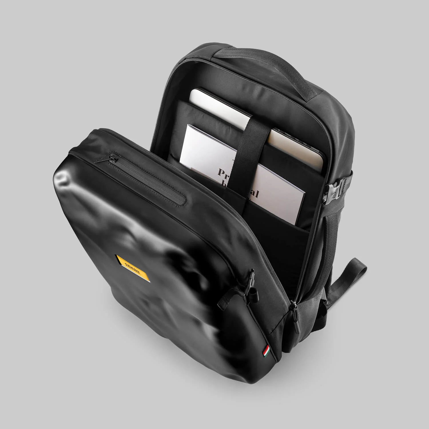 CRASH BAGGAGE Iconic Backpack 背囊｜背包背部符合人體工學，減少負擔