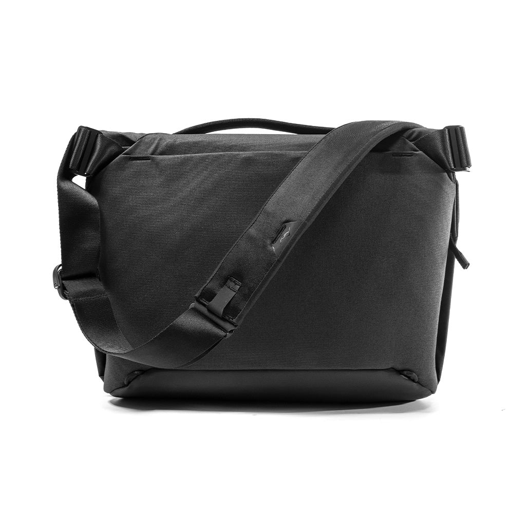 PEAK DESIGN Everyday Messenger ｜袋身採用 100% 再生 400D 防水尼龍帆布製成