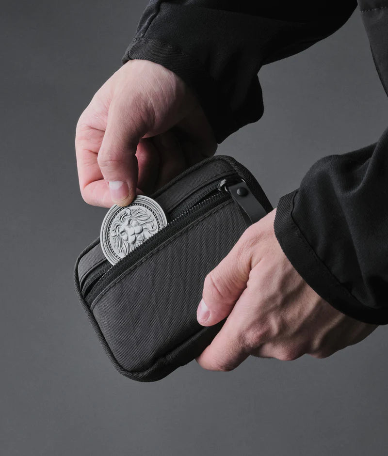 ALPAKA Hub Pouch X-PAC 集線器袋
