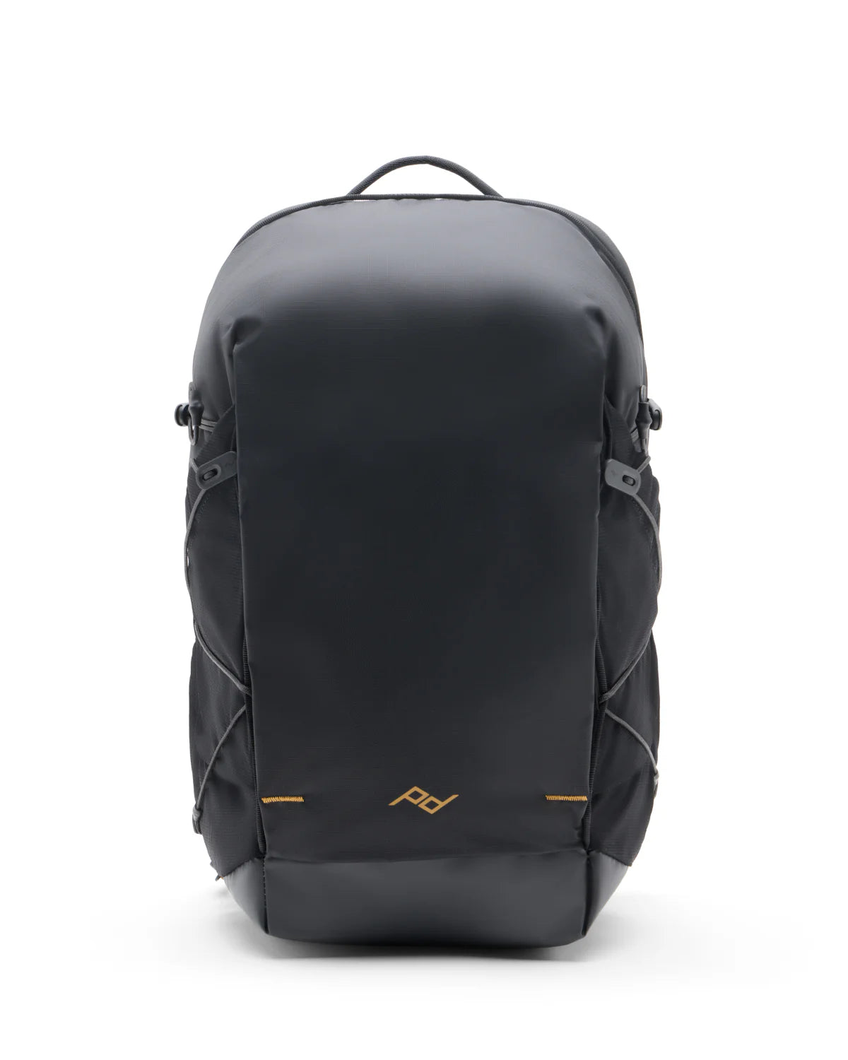 PEAK DESIGN Outdoor Backpack 18L｜內部結構精巧，能有效收納相機設備、水袋、筆電及其他日常用品