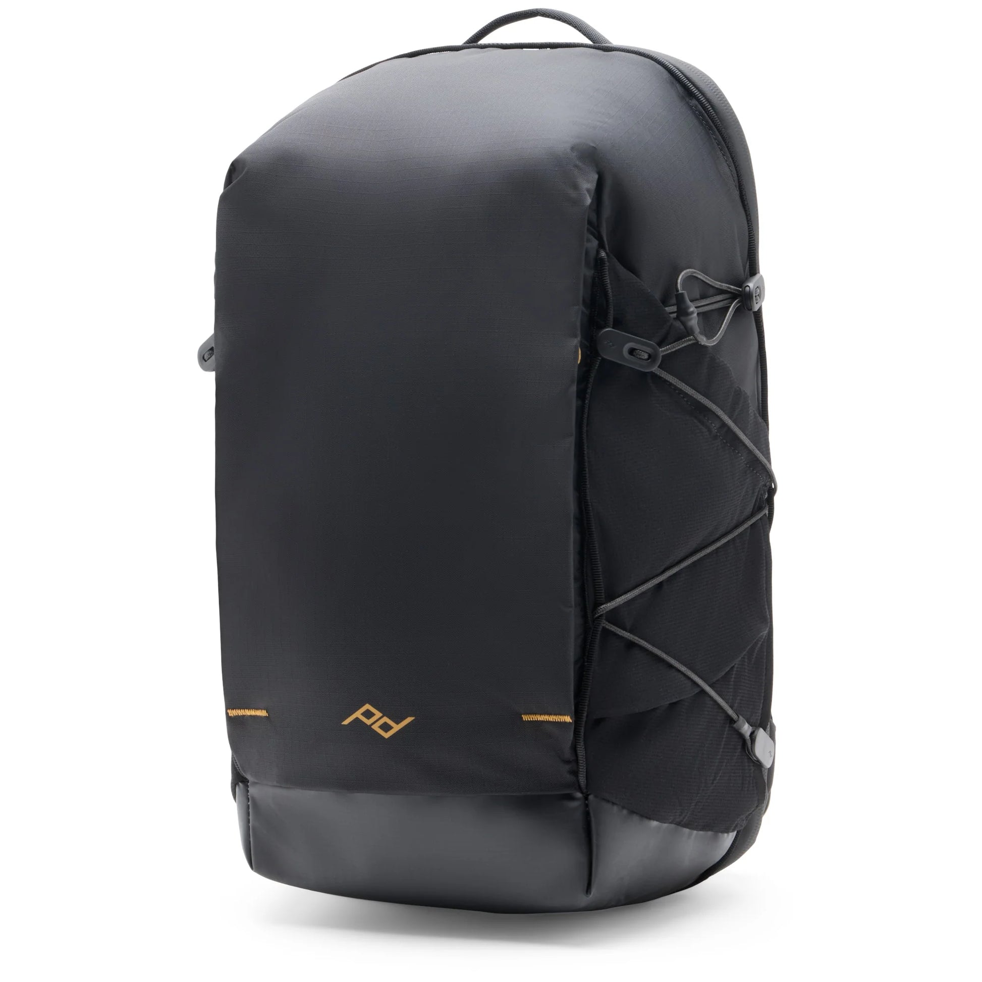 PEAK DESIGN Outdoor Backpack 18L｜內部結構精巧，能有效收納相機設備、水袋、筆電及其他日常用品