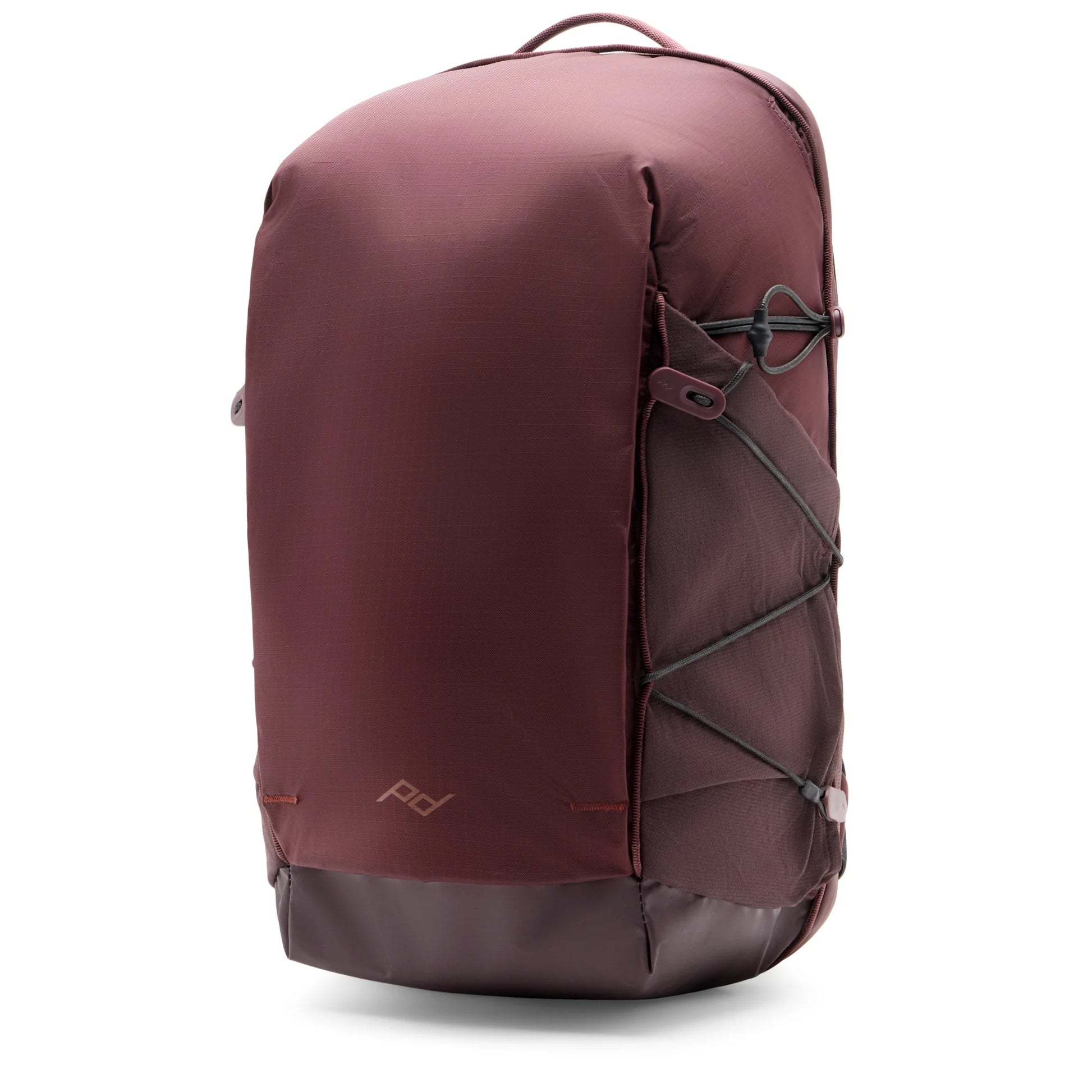 PEAK DESIGN Outdoor Backpack 18L｜耐用環保的材質結合極簡美學設計