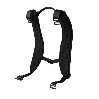 ALPAKA Backpack Harness 背帶配件｜配備舒適襯墊肩帶與磁性胸扣，適合長時間佩戴，提供穩定支撐與靈活攜帶體驗