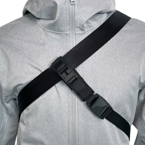 ALPAKA Magnetic Stabilizer Strap｜高品質磁力扣與耐用尼龍織帶製成，支援多款 ALPAKA 包袋