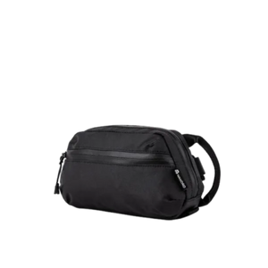 WANDRD Toiletry Bag 洗漱用品袋｜防水材質設計，採用耐候防水物料與防盜拉鍊