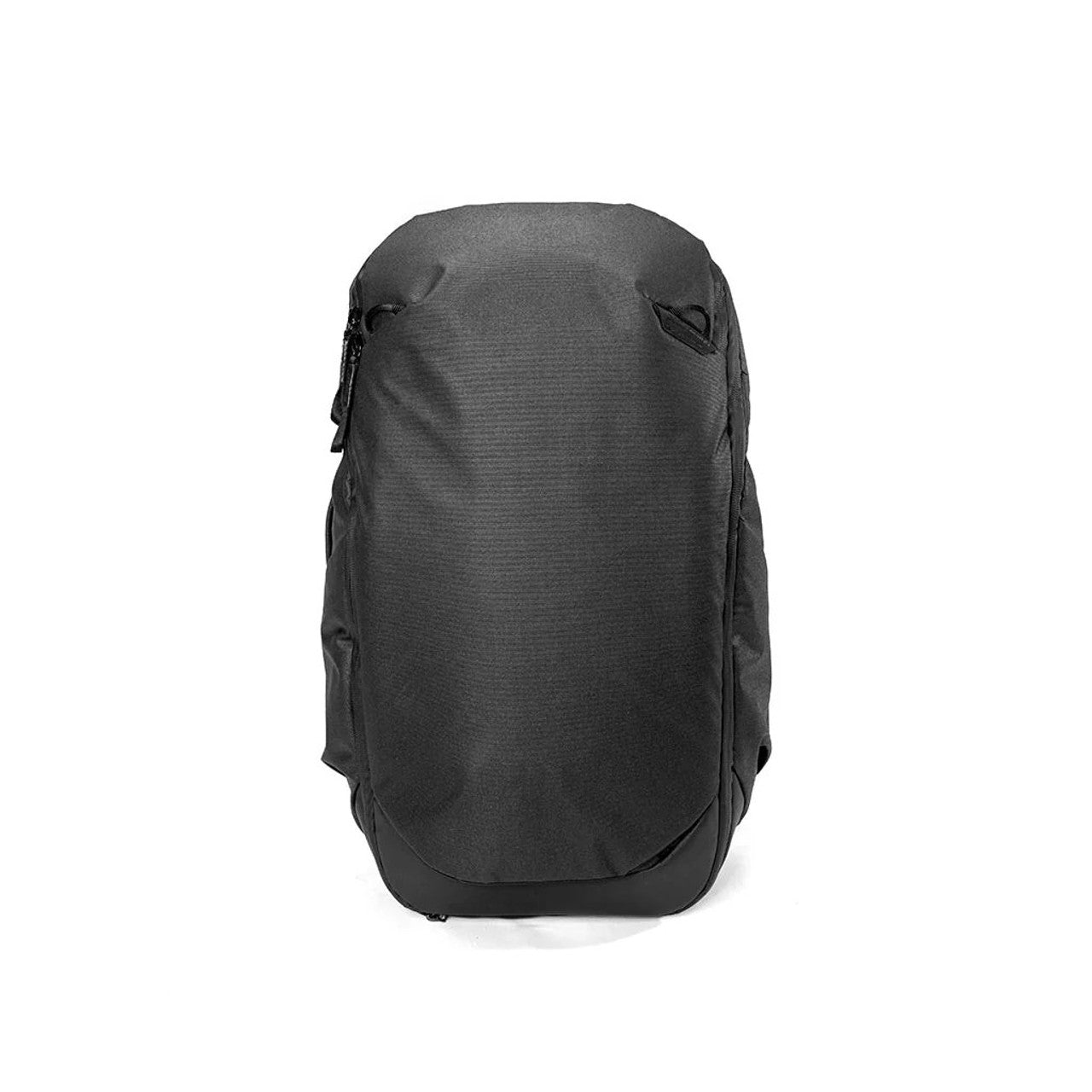 PEAK DESIGN Travel Backpack｜內部配備筆電和平板電腦隔層，外部設有可擴展側袋