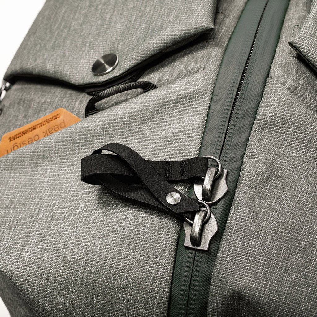 Peak Design Travel Duffelpack 65L｜由 45L 可擴展至 65L，滿足不同行程需求
