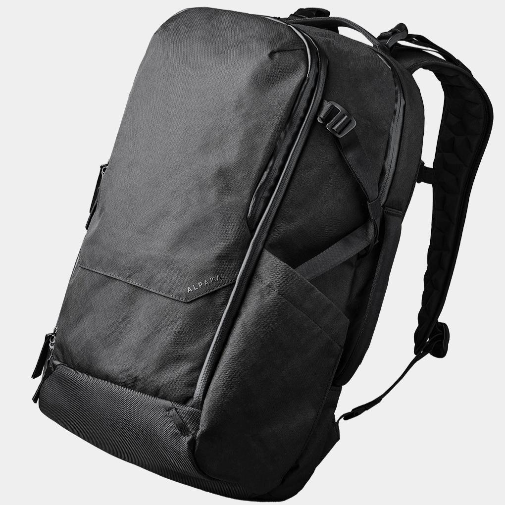 ALPAKA Elements Travel Backpack｜防潑水布料與防水拉鍊設計
