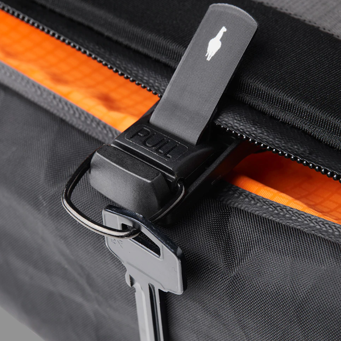 ALPAKA Bravo X Sling V2｜防水防撕裂及抗紫外線