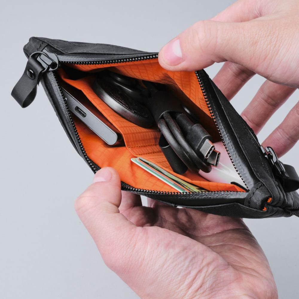 ALPAKA Zip Clutch｜RFID 阻隔技術手拿包