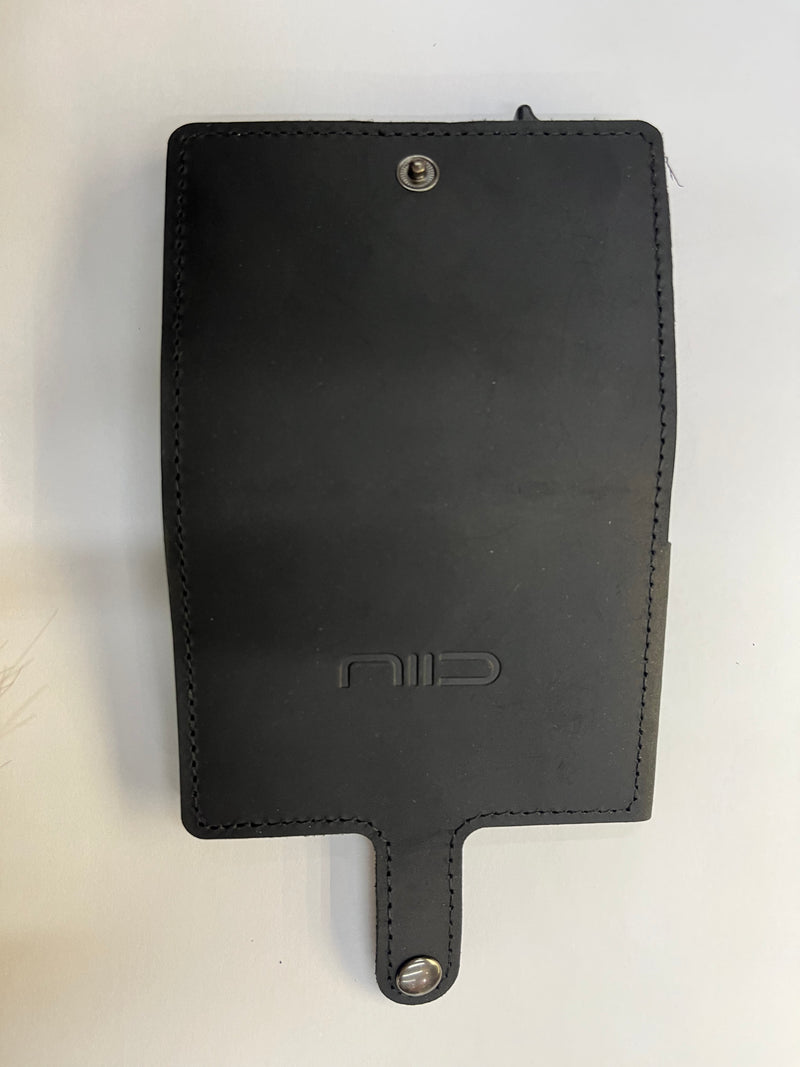 NIID Slide Mini 防盜刷真皮智慧錢包 / Black