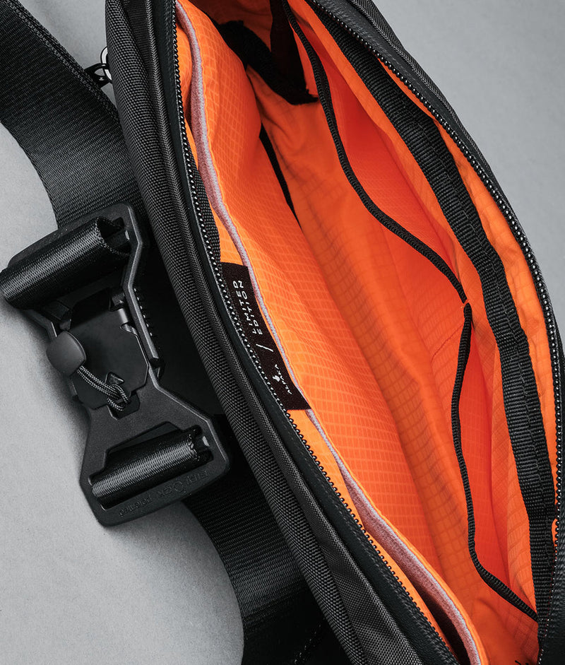 ALPAKA Go Sling Mini 側肩包 VX21 (限量款XPAC)